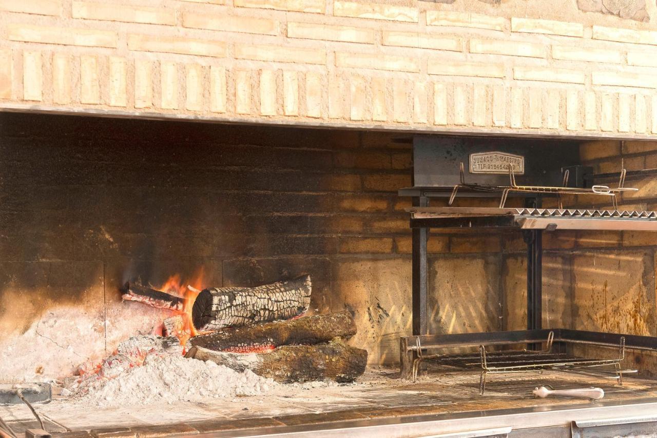 Hotel-Restaurante La Sima Castillo de Garcimuñoz エクステリア 写真